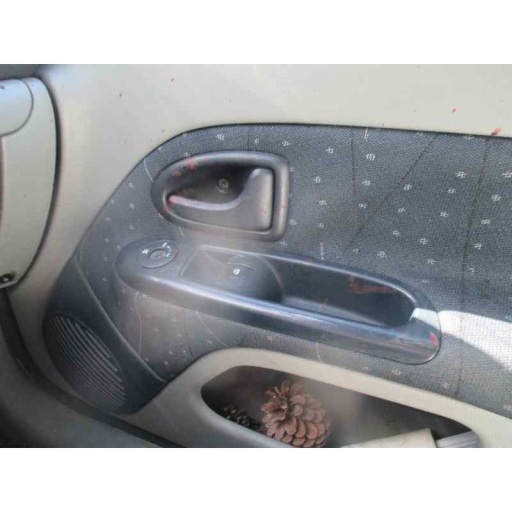 renault clio ii fase ii (b/cb0) del año 2002