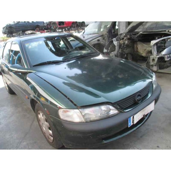 opel vectra b berlina del año 1999