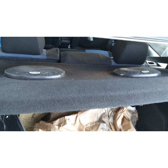 volkswagen golf iv berlina (1j1) del año 2000