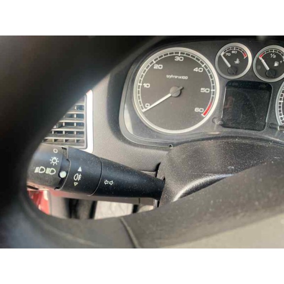 peugeot 307 (s1) del año 2004