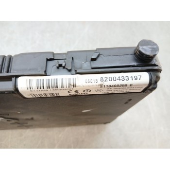 Recambio de centralita bsi para renault grand scénic ii (jm0/1_) 2.0 referencia OEM IAM 8200433197  