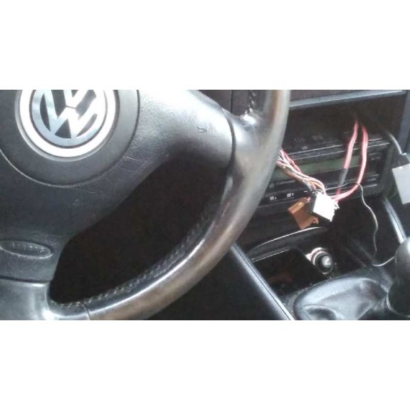 volkswagen golf iv berlina (1j1) del año 2000