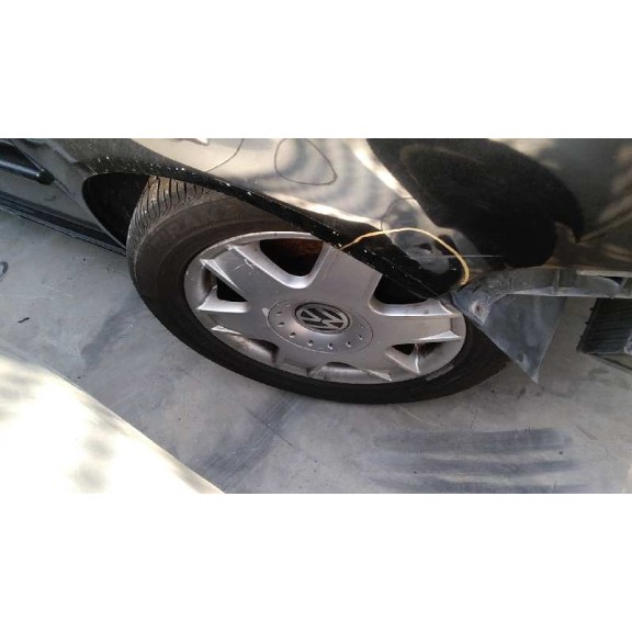 volkswagen golf iv berlina (1j1) del año 2000