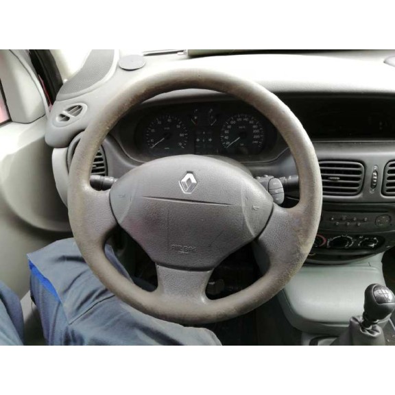 renault scenic (ja..) del año 2002