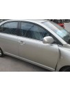 toyota avensis berlina (t25) del año 2003