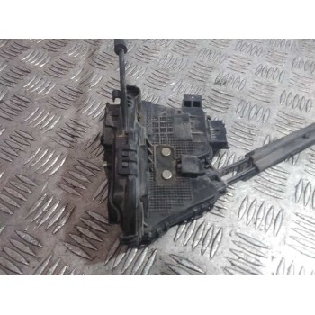 Recambio de cerradura puerta delantera derecha para kia soul 1.6 crdi cat referencia OEM IAM 813202K010  