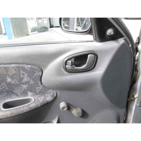 daewoo lanos del año 1963