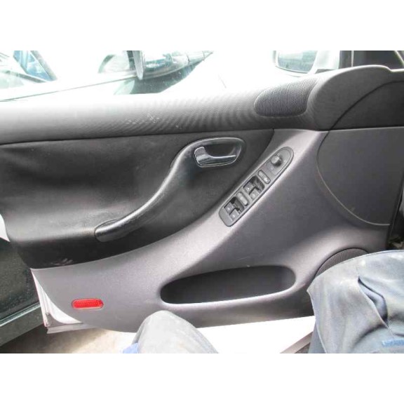 seat leon (1m1) del año 2000