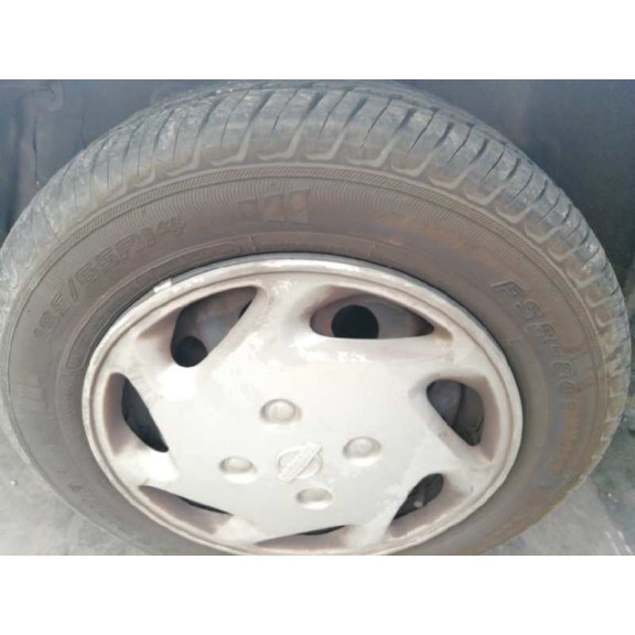 nissan almera (n15) del año 2000