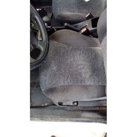 citroën xsara berlina del año 1999