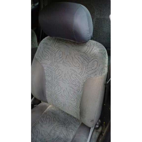 citroën xsara berlina del año 1999