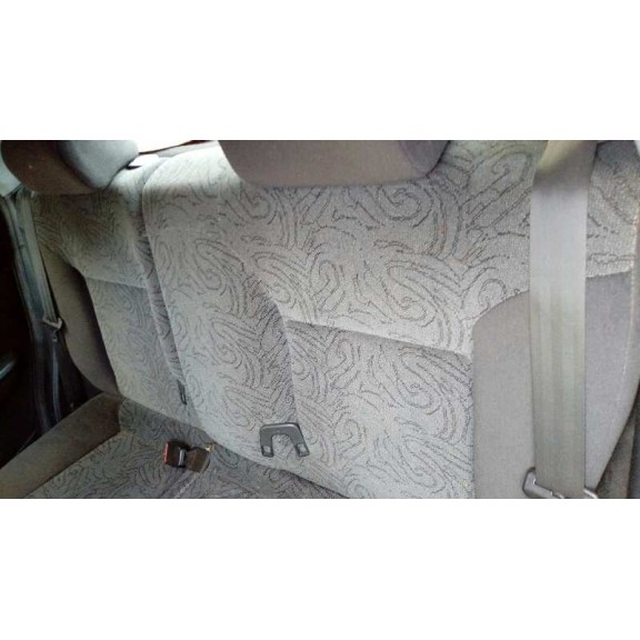 citroën xsara berlina del año 1999