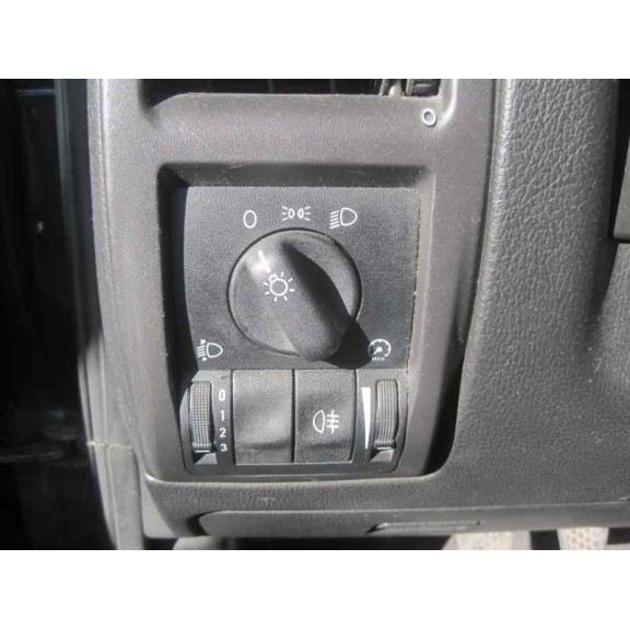 opel astra g berlina del año 2001