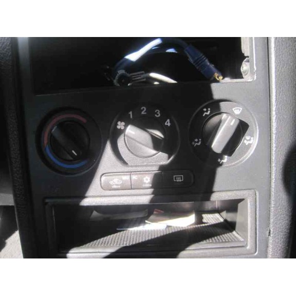 opel astra g berlina del año 2001