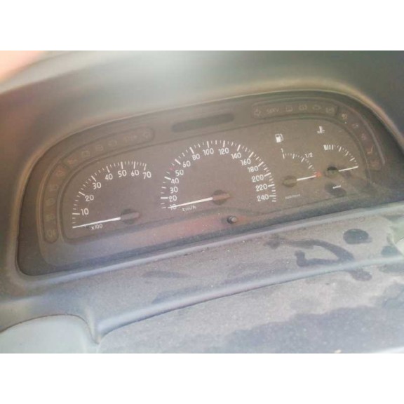 renault laguna (b56) del año 2000