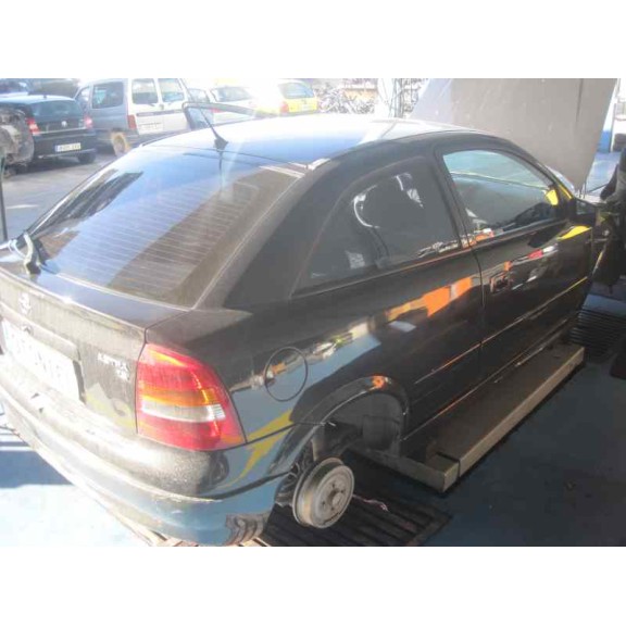 opel astra g berlina del año 2001