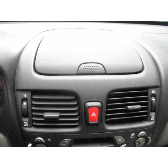 nissan almera (n16/e) del año 2000