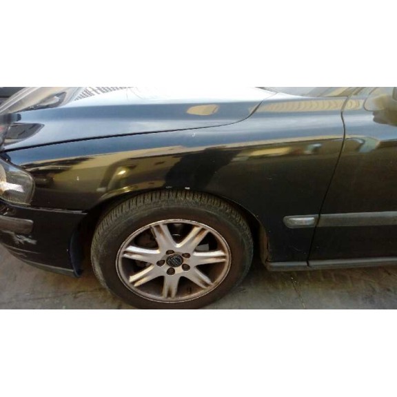 volvo s60 berlina del año 2000