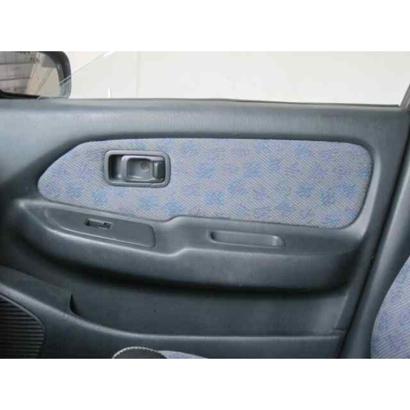 nissan almera (n15) del año 1997