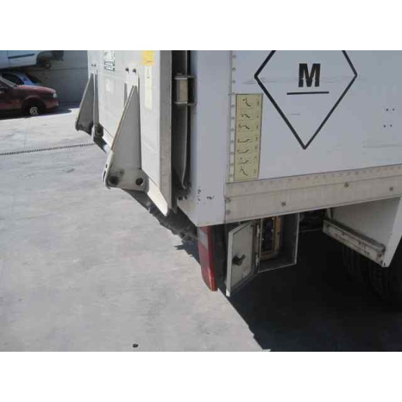 nissan cabstar del año 1999