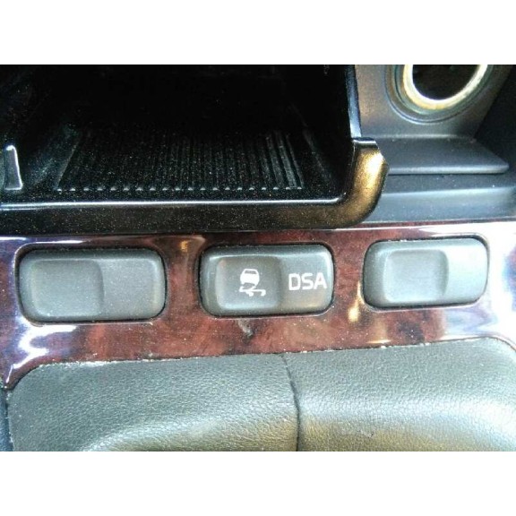 volvo s40 berlina del año 2000