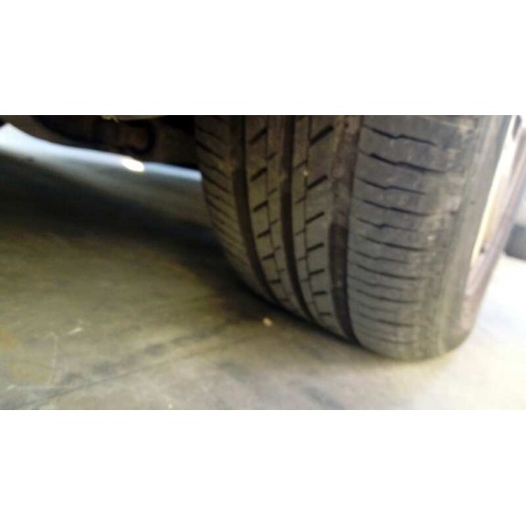 volvo s60 berlina del año 2000