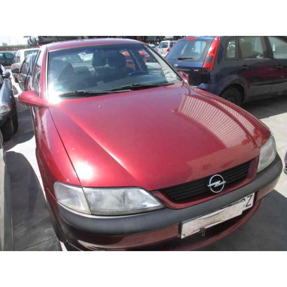 opel vectra b berlina del año 1996