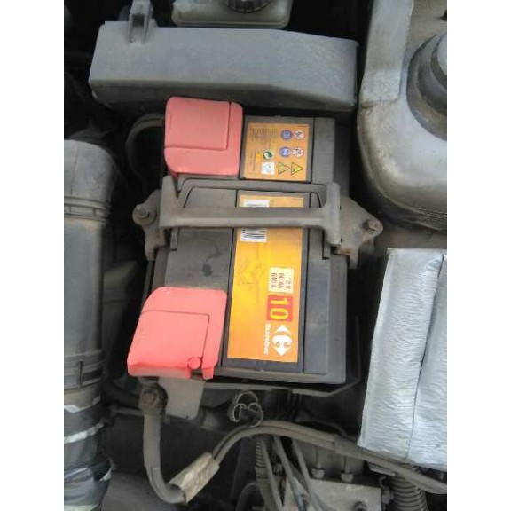 citroën xsara berlina del año 2000