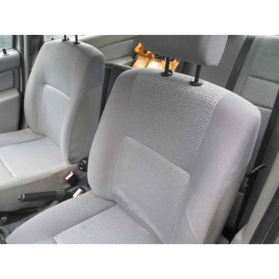 dacia logan del año 2006