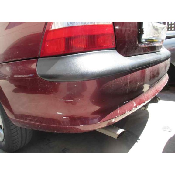 opel vectra b berlina del año 1996