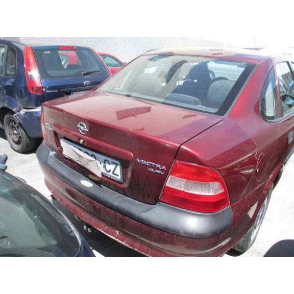 opel vectra b berlina del año 1996