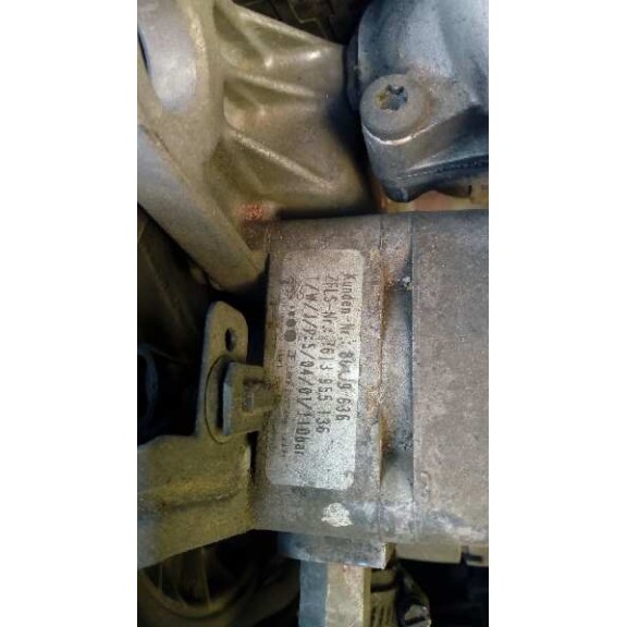 volvo s60 berlina del año 2000