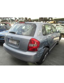 kia cerato del año 2004