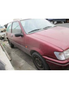 ford fiesta berlina del año 1995 2