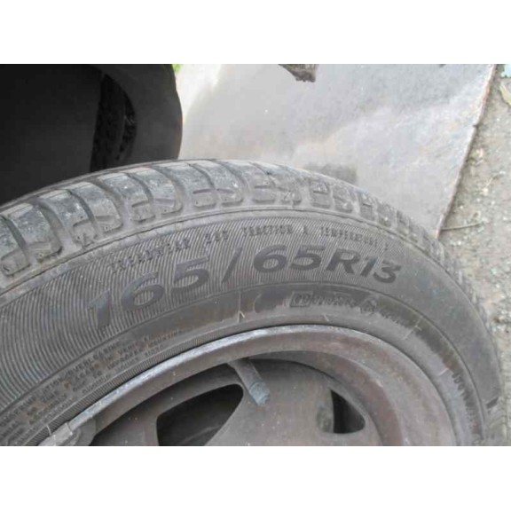 ford fiesta berlina del año 1995