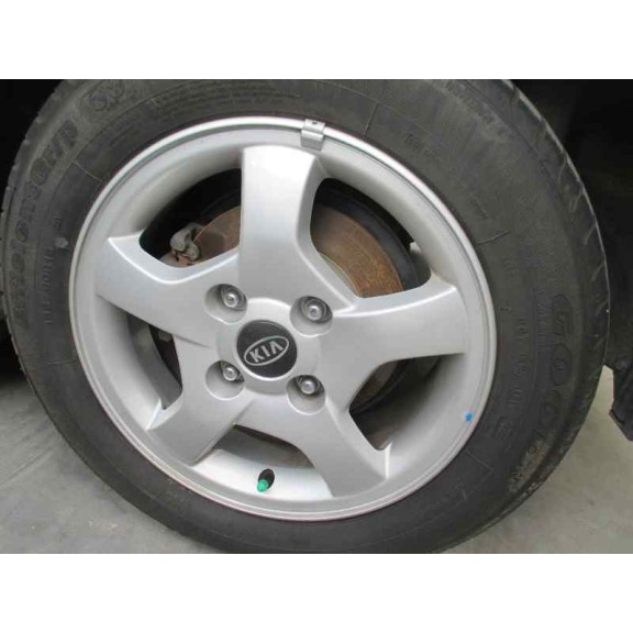 kia cerato del año 2004