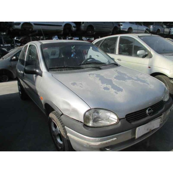 opel corsa b del año 2000