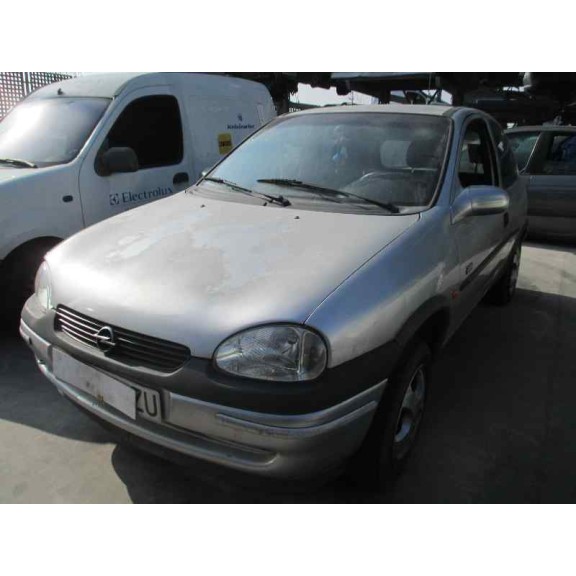 opel corsa b del año 2000