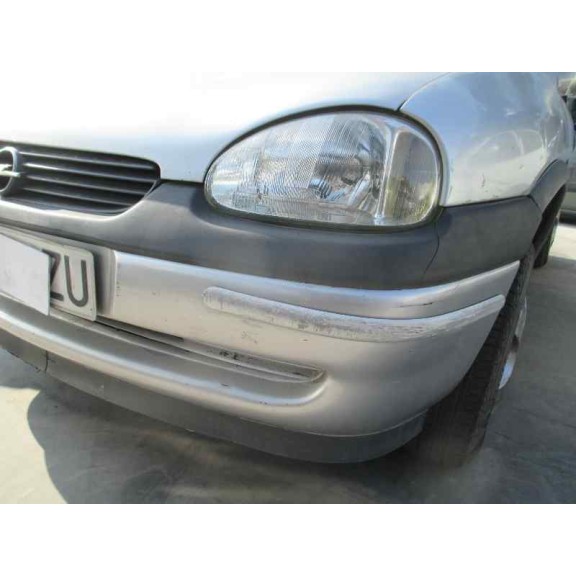 opel corsa b del año 2000