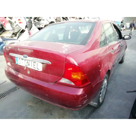 ford focus berlina (cak) del año 1999