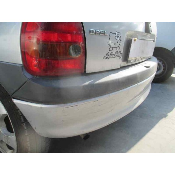 opel corsa b del año 2000