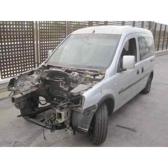 opel combo (corsa b) del año 2005