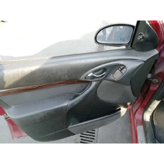 ford focus berlina (cak) del año 1999