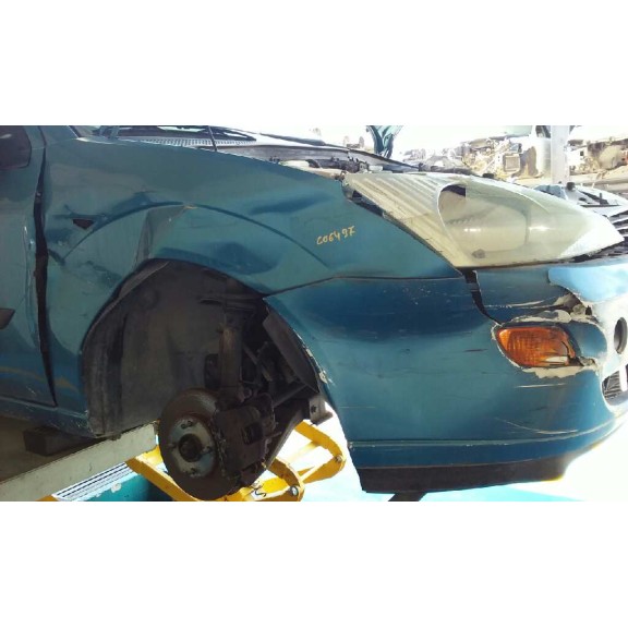ford focus berlina (cak) del año 2001