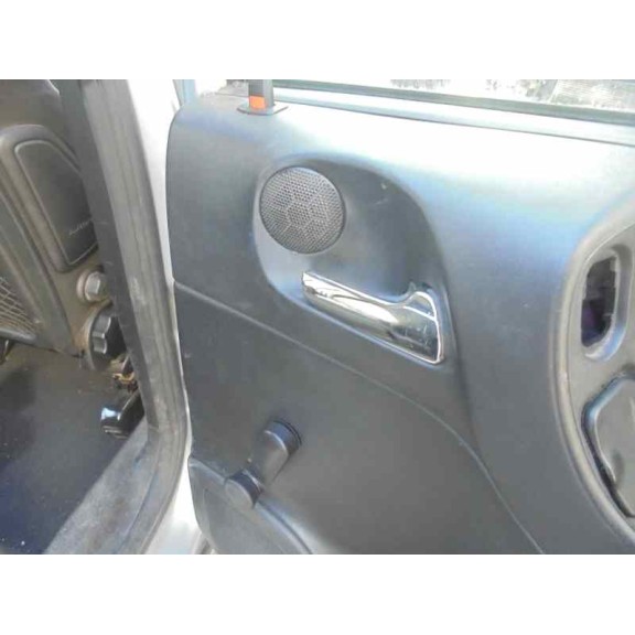 opel zafira a del año 2001