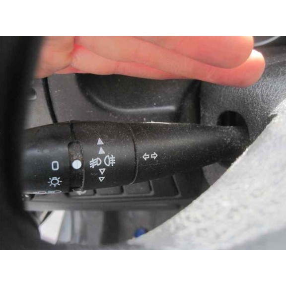 citroën xsara berlina del año 2003