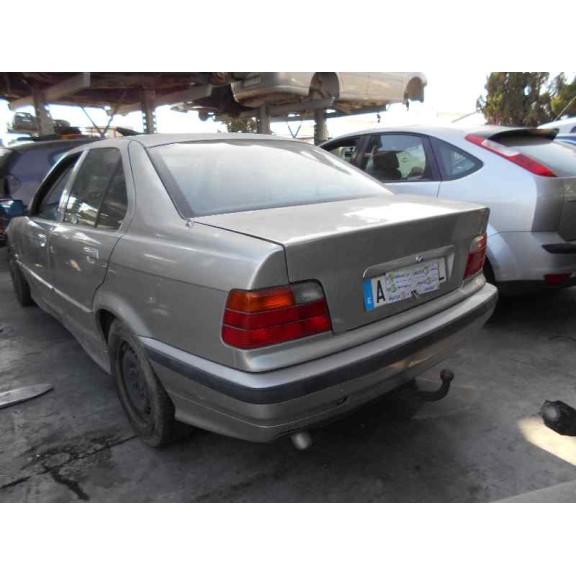 bmw serie 3 berlina (e36) del año 1998