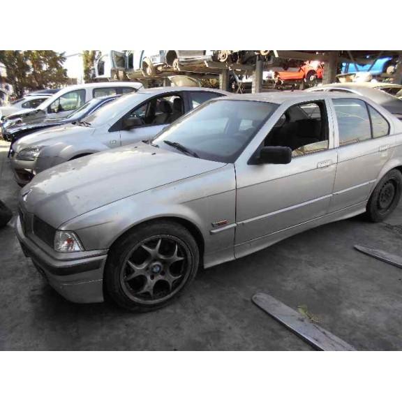 bmw serie 3 berlina (e36) del año 1998