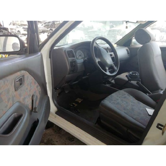 nissan almera (n15) del año 1998