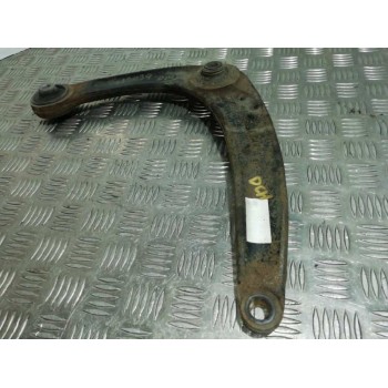 Recambio de brazo suspension inferior delantero derecho para peugeot 207 x-line referencia OEM IAM 3521N8  